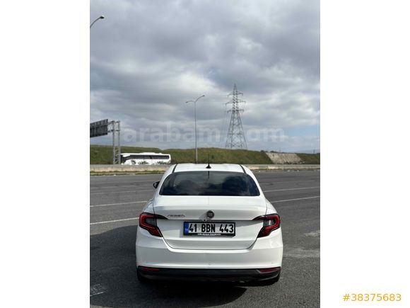  Fiat Egea 1.4 Fire Urban Plus 2025 Model  
