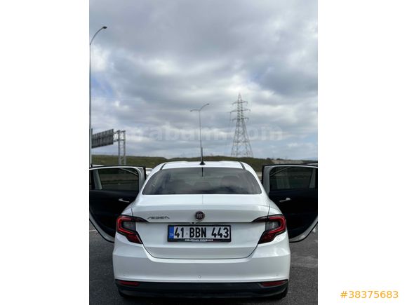  Fiat Egea 1.4 Fire Urban Plus 2025 Model  