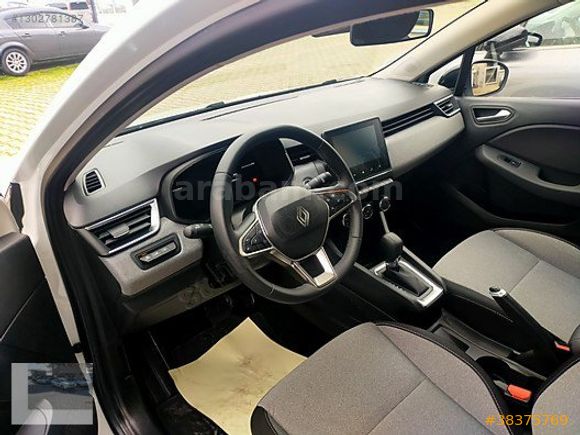 2025 RENAULT CLİO 1.0 TCE EVOLUTİON X- TRONIC Ç.CANT 27000 KM