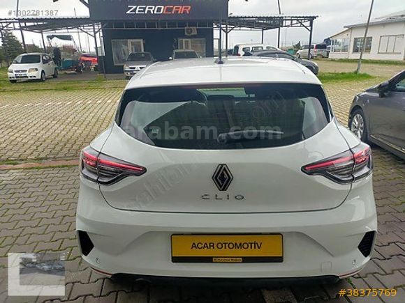 2025 RENAULT CLİO 1.0 TCE EVOLUTİON X- TRONIC Ç.CANT 27000 KM