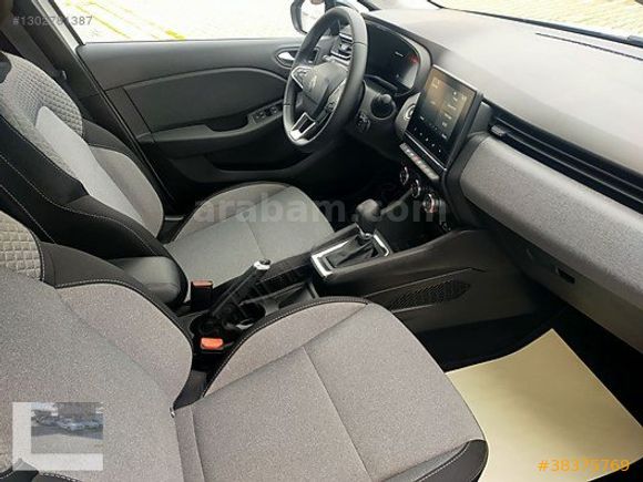 2025 RENAULT CLİO 1.0 TCE EVOLUTİON X- TRONIC Ç.CANT 27000 KM
