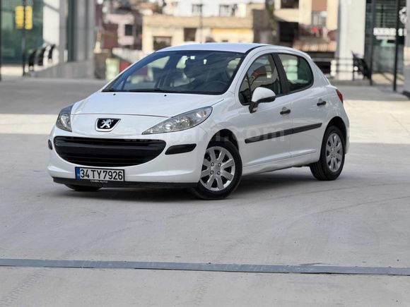 PEUGEOT 207-2009-1.4-BENZİN-102 BİNKM-SAHİBİNDEN