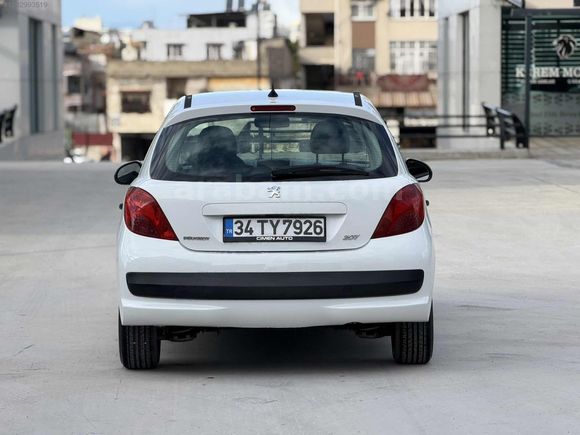 PEUGEOT 207-2009-1.4-BENZİN-102 BİNKM-SAHİBİNDEN