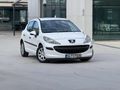 PEUGEOT 207-2009-1.4-BENZİN-102 BİNKM-SAHİBİNDEN