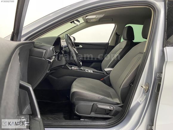 KAMER DEN 2021 SEAT LEON 1.0 ETSI STYLE PLUS BENZİN OTOMATİK
