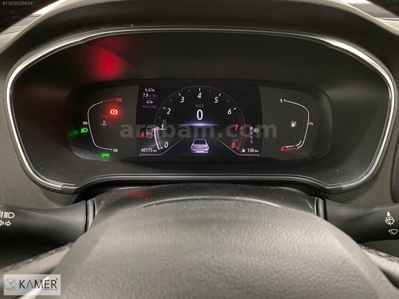 KAMER DEN 2024 RENAULT MEGANE 1.3TCE JOY COMFORT BENZİN OTOMATİK