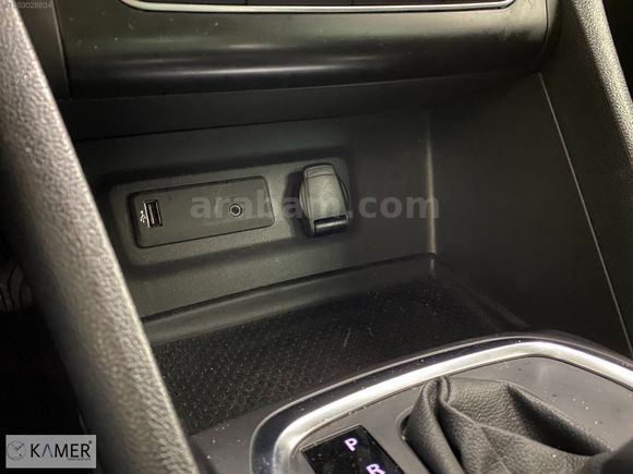 KAMER DEN 2024 RENAULT MEGANE 1.3TCE JOY COMFORT BENZİN OTOMATİK