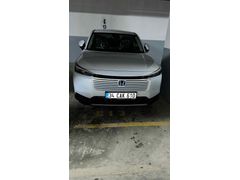Sahibinden Honda HR-V 1.5 e-HEV Elegance 2024 Model İstanbul
NOT;PLAKA VERİLMEYECEK.       