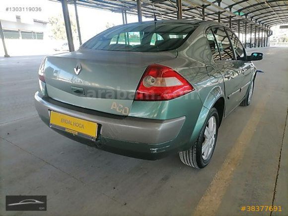 ERDAL HOCA OTO GALERİDEN 2004 MODEL MEGANE 1.6 AUTHENTGUE