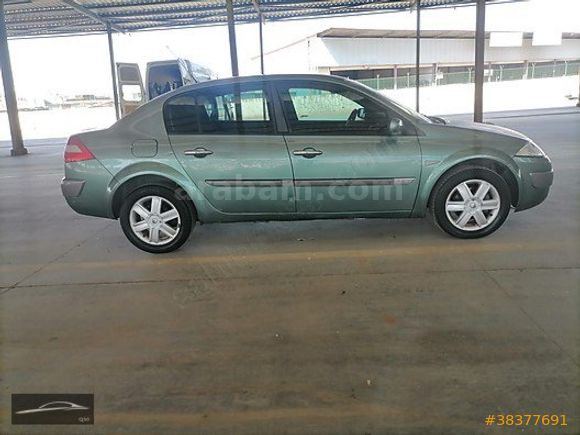 ERDAL HOCA OTO GALERİDEN 2004 MODEL MEGANE 1.6 AUTHENTGUE