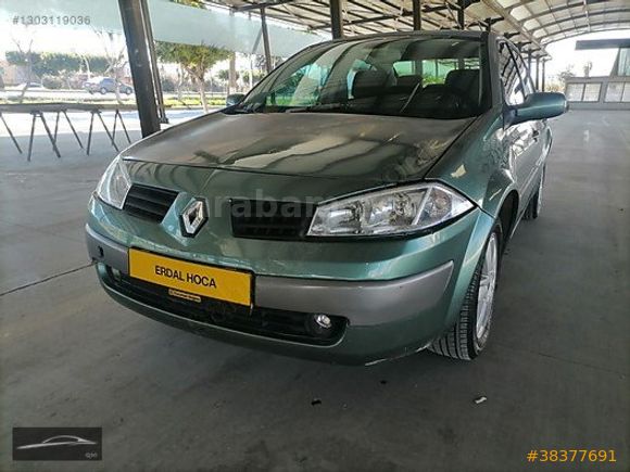 ERDAL HOCA OTO GALERİDEN 2004 MODEL MEGANE 1.6 AUTHENTGUE