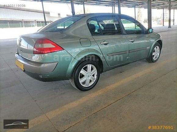 ERDAL HOCA OTO GALERİDEN 2004 MODEL MEGANE 1.6 AUTHENTGUE