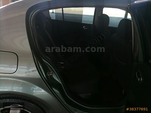 ERDAL HOCA OTO GALERİDEN 2004 MODEL MEGANE 1.6 AUTHENTGUE