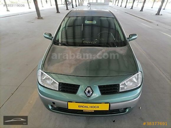 ERDAL HOCA OTO GALERİDEN 2004 MODEL MEGANE 1.6 AUTHENTGUE