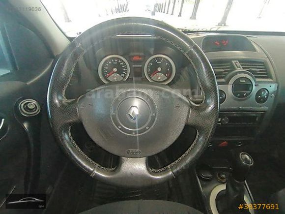ERDAL HOCA OTO GALERİDEN 2004 MODEL MEGANE 1.6 AUTHENTGUE