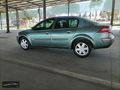 ERDAL HOCA OTO GALERİDEN 2004 MODEL MEGANE 1.6 AUTHENTGUE