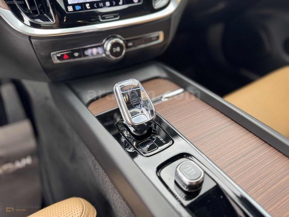 BAŞARAN 2024 VOLVO S60 2.0 B5 AWD PLUS DARK