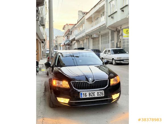 Sahibinden Skoda Octavia 1.6 TDI Optimal 2015 Model  145.000 km Siyah