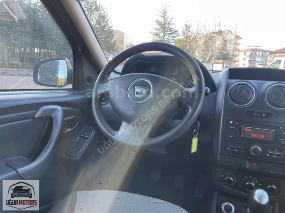 4x4 Dacia duster 2015 model değişensiz hasar kayıtsız