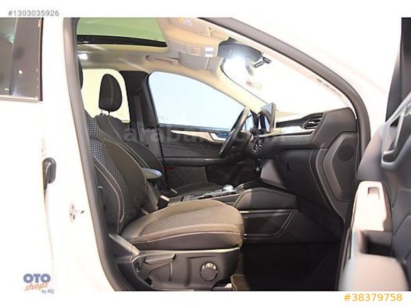 Ford Kuga 1.5 Ecoboost Titanium 186HP - 2025