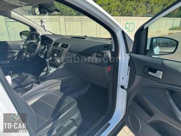 HATASIZ KUGA 2.0 TDCİ 4WD OTOMATİK 171.500km