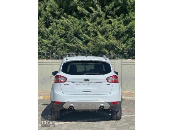 HATASIZ KUGA 2.0 TDCİ 4WD OTOMATİK 171.500km