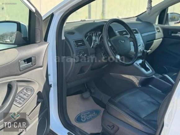 HATASIZ KUGA 2.0 TDCİ 4WD OTOMATİK 171.500km