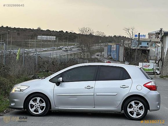 TOYOTA AURİS 1.4D-4D COMFORT EXTRA