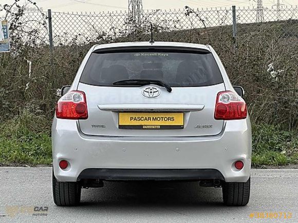 TOYOTA AURİS 1.4D-4D COMFORT EXTRA