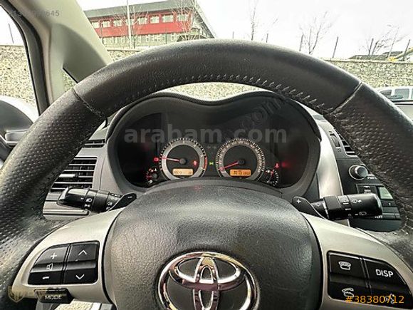 TOYOTA AURİS 1.4D-4D COMFORT EXTRA
