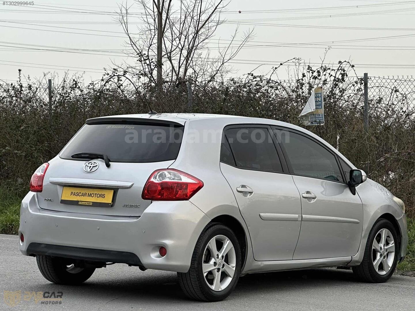 Galeriden Toyota Auris 1.4 D-4D Comfort Extra 2012 Model İstanbul 133.000 km Gri 6