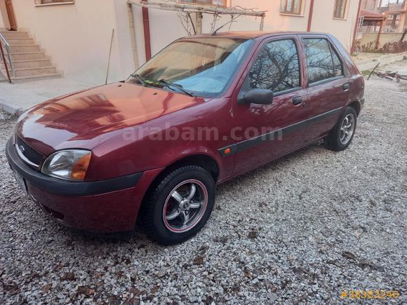Sahibinden Ford Fiesta 1.25 Flair 2000 Model