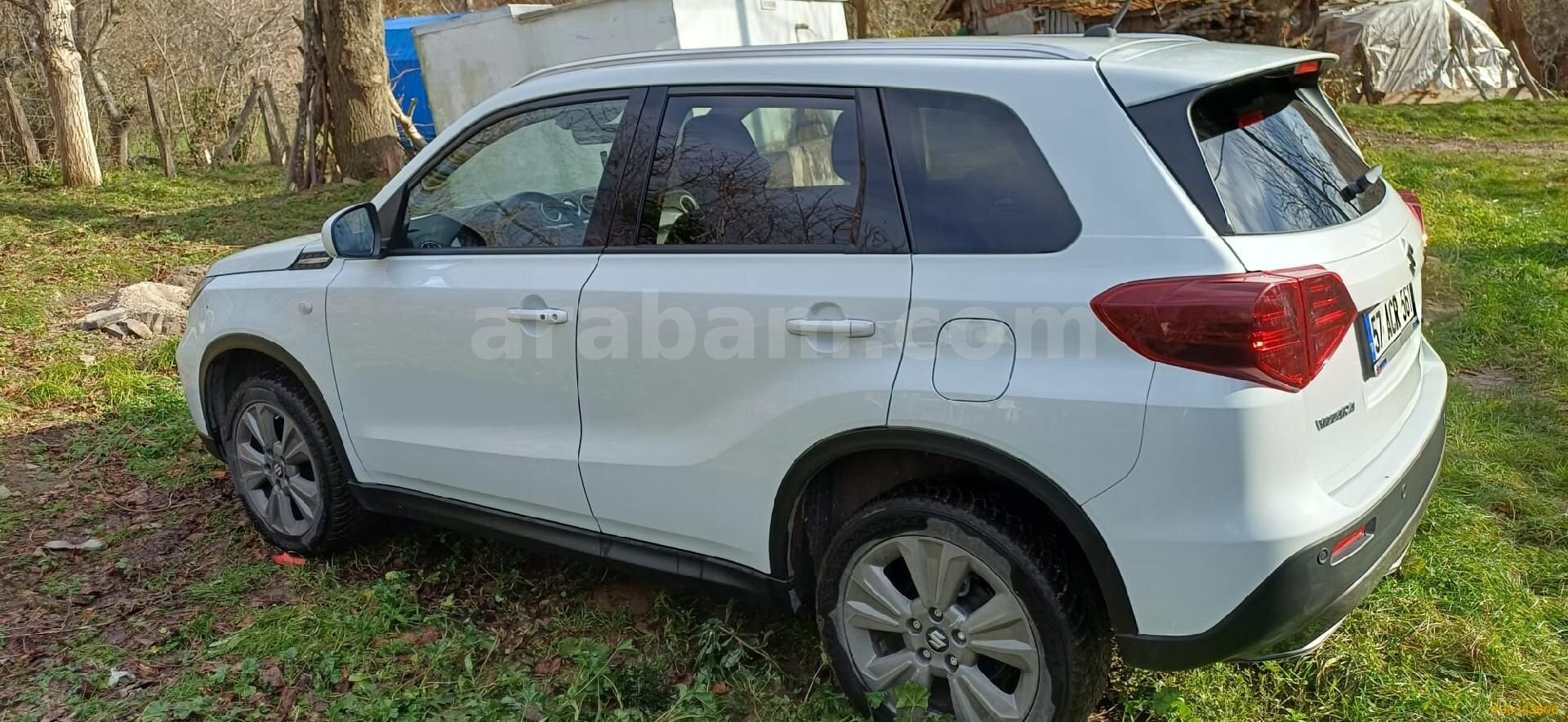 Sahibinden Suzuki Vitara Hibrit 2025 Model 7