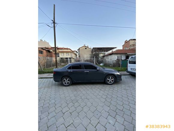 Sahibinden Honda Accord 2.4 Executive 2004 Model  acil. İhtiyactan 