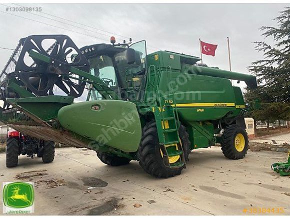 2014 MODEL JOHN DEERE T550 BİÇERDÖVER SATILIKTIR.