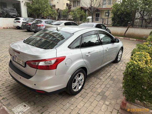 Sahibinden Ford Focus 1.6 TDCi Trend 2012 Model 