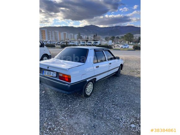 Galeriden Renault R 9 1.4 Broadway 1995 Model Gaziantep