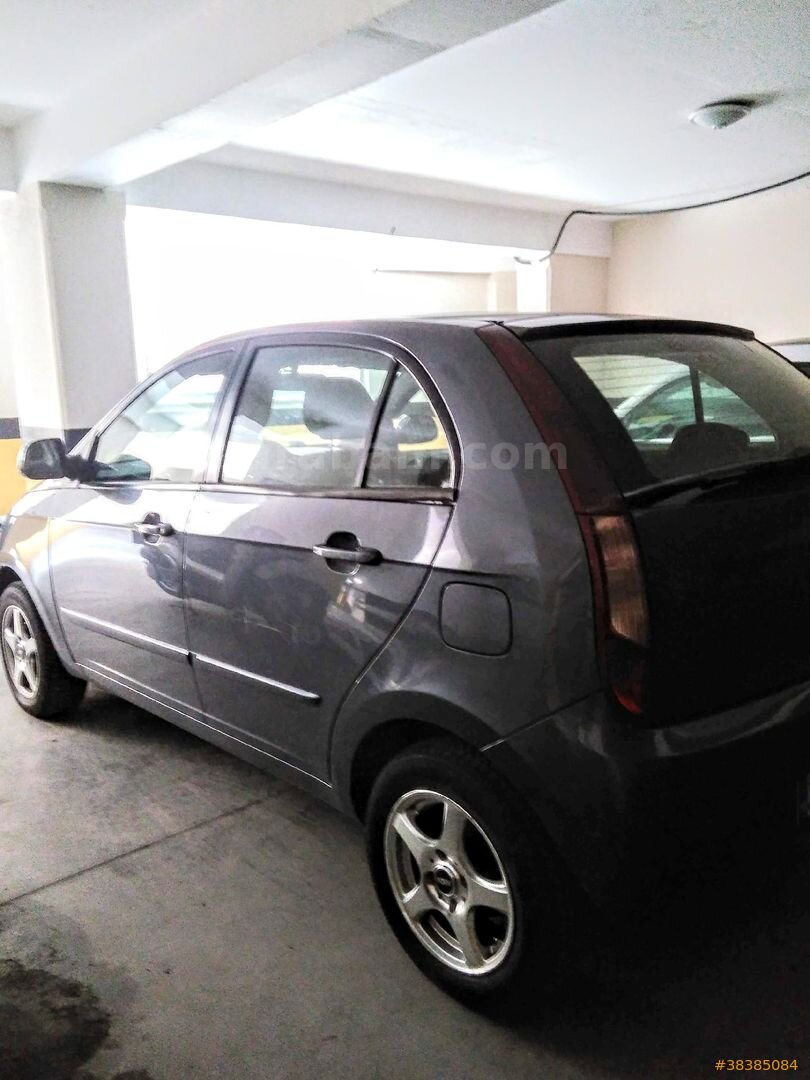 Sahibinden Tata Vista 1.3 TDI Quadrojet Aura 2012 Model İstanbul 201.000 km Füme 2