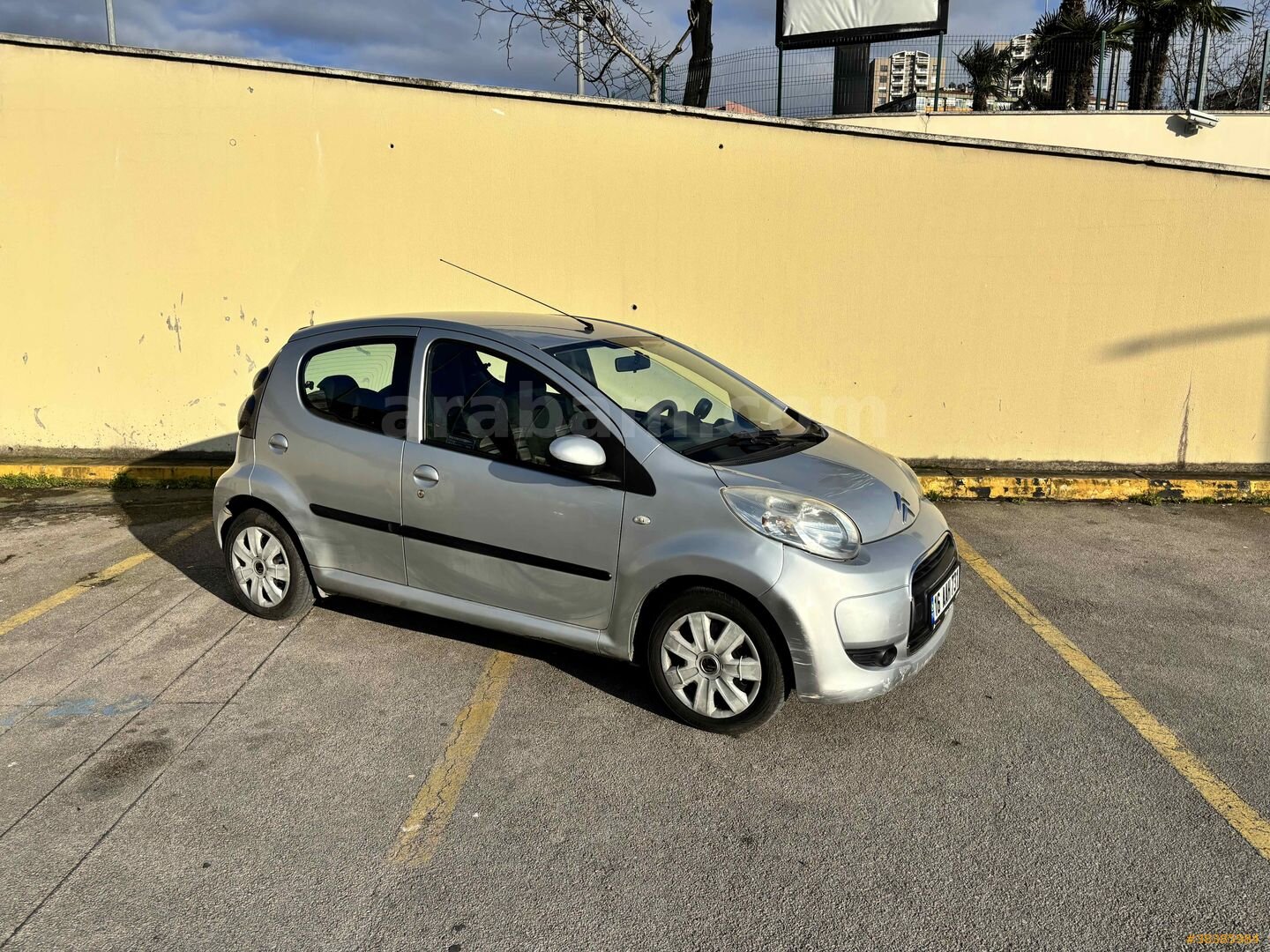 Sahibinden Citroen C1 1.0 SX Sensodrive 2011 Model İstanbul 118.000 km Gri 4