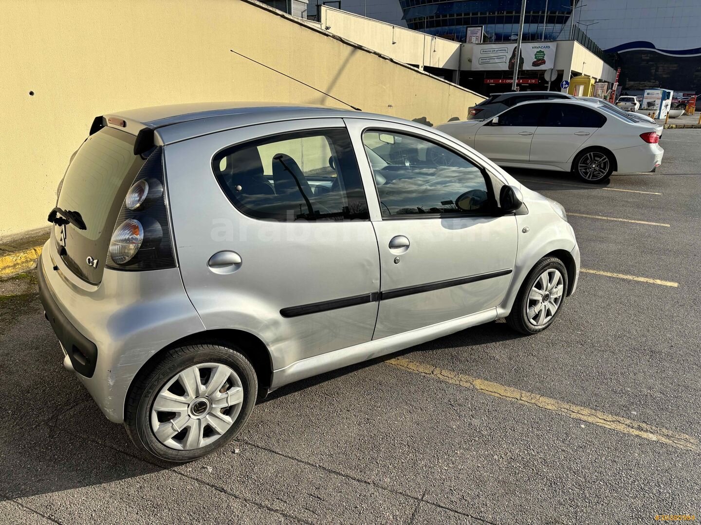 Sahibinden Citroen C1 1.0 SX Sensodrive 2011 Model İstanbul 118.000 km Gri 5