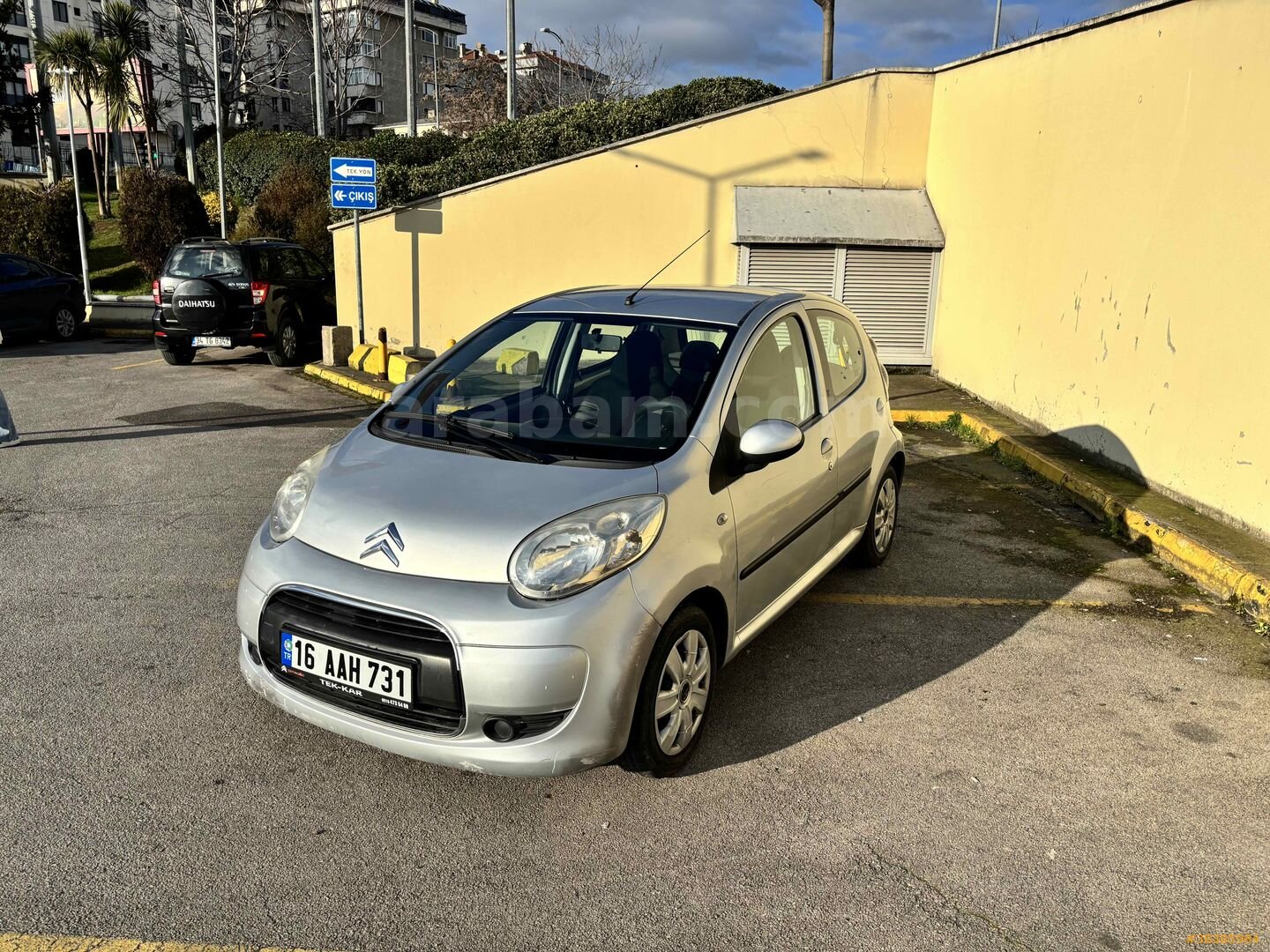 Sahibinden Citroen C1 1.0 SX Sensodrive 2011 Model İstanbul 118.000 km Gri 3