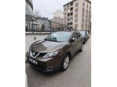 Nissan Qashqai Düşük Km Cam Tavanlı Dizel