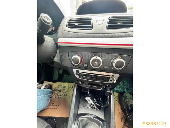 Sahibinden Renault Megane 1.6 Play 2014 Model 