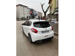 Sahibinden Peugeot 208 1.4 HDi Active 2013 Model 