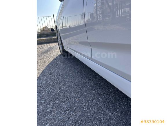 Sahibinden Hyundai Accent Blue 1.6 CRDI Mode Plus 2014 Model 