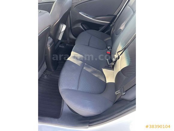 Sahibinden Hyundai Accent Blue 1.6 CRDI Mode Plus 2014 Model 