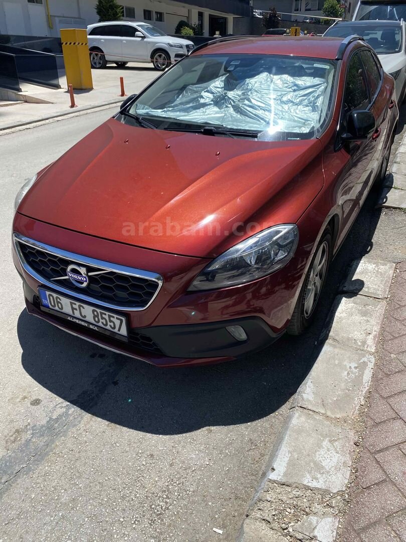 Sahibinden Volvo V40 Cross Country 1.6 D Premium 2013 Model Ankara 197.000 km Bordo 2