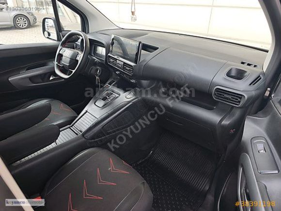 YETKİLİ BAYİDEN HATASIZ 2024 FIAT DOBLO 1.5 BLUEHDI PREMIO