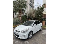 Sahibinden Hyundai Accent Blue 1.6 CRDI Mode Plus 2015 Model 