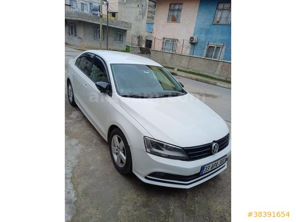 Sahibinden Volkswagen Jetta 1.6 TDi Trendline 2015 Model